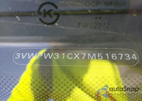 2007 Volkswagen New Beetle 2.5 from USA, damaged, VIN 3VWPW31CX7M516734